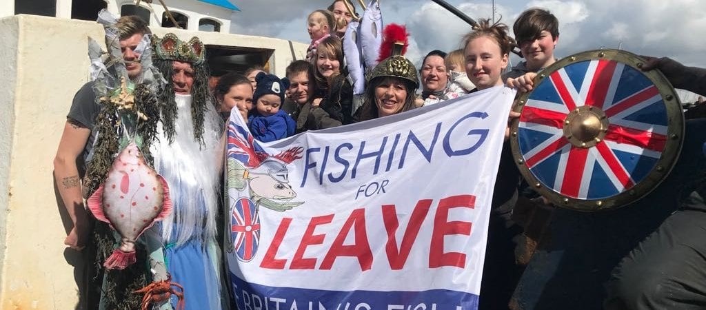△英国渔民希望英国在脱欧后收回渔业自主权，赶走在英国水域捕鱼的外国竞争者。