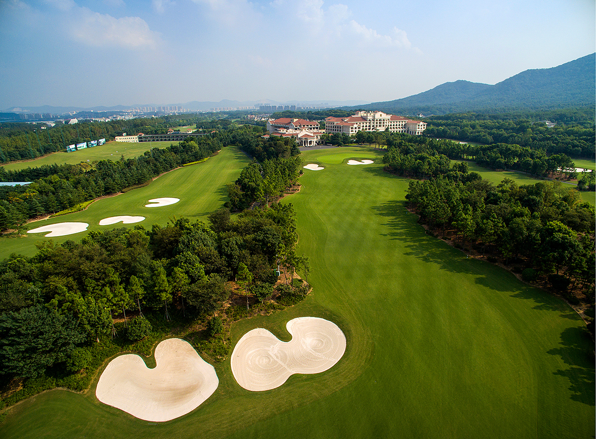 钟山国际高尔夫酒店盛大开幕 三十载匠心构筑紫金山麓私享庄园|南京