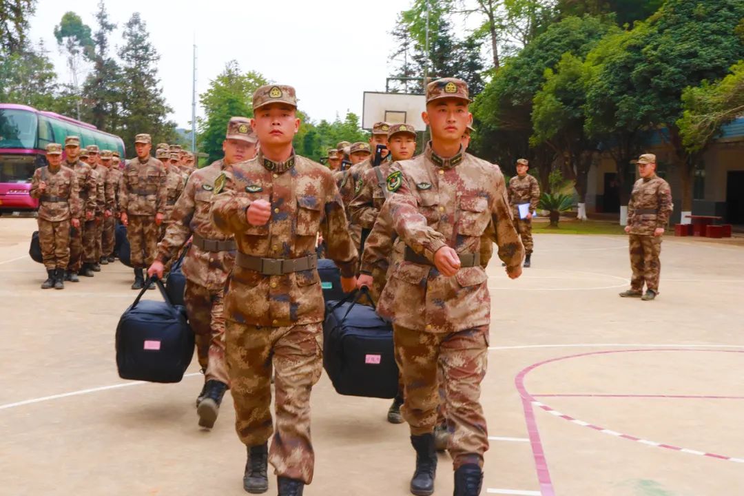 新兵下连暖新举措真暖心