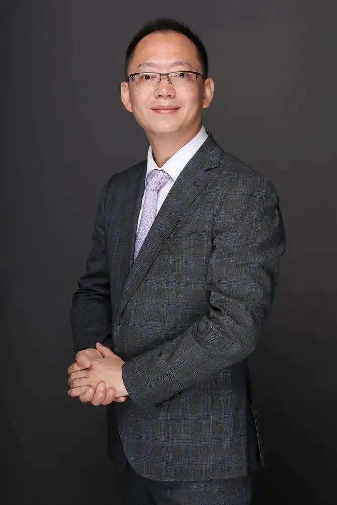 张巧龙“离职”真相几何？“打工人”宿命能在彰泰集团改变吗