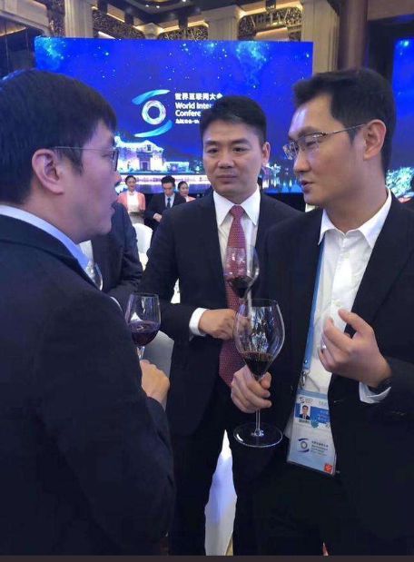 刘强东将亲自下场带队美团阿里拼多多京东的社区团购大战谁会赢