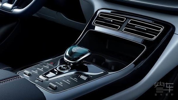 续航1000km!比亚迪秦PLUS内饰公布：轻奢国潮风|比亚迪秦PLUS|秦PLUS_新浪科技_新浪网