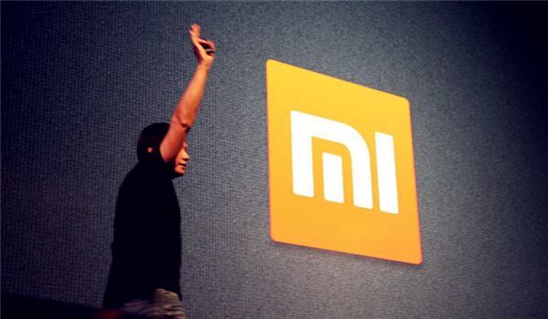 手握300亿现金、现金流又好 小米为何甘愿股价大跌也要巨额融资？