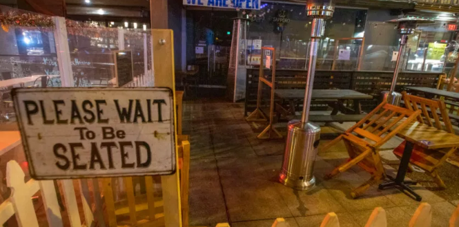 美国洛杉矶发布防疫紧急令 禁止全城民众出门