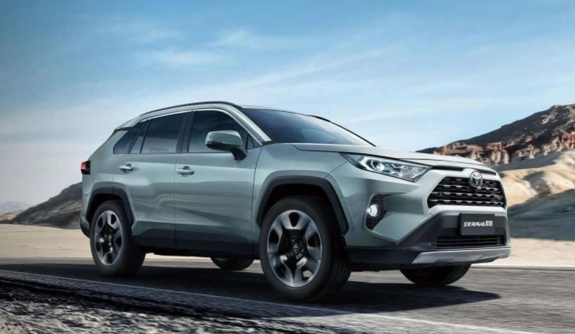 红旗HS5还是RAV4荣放，20万买SUV你选自主还是合资？