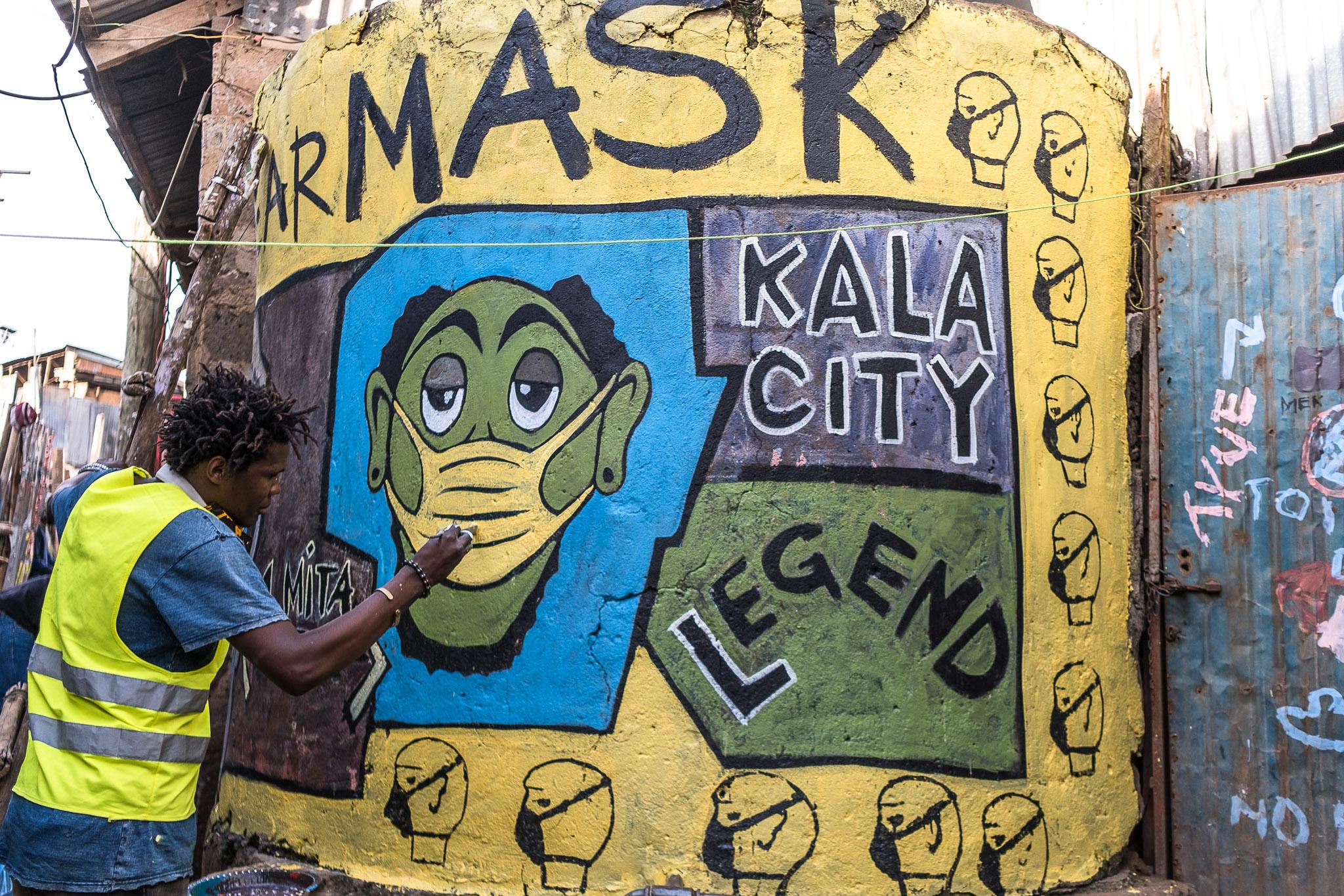 △非洲多国街头及贫民窟出现的涂鸦，提醒民众做好防护，团结抗疫