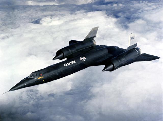 美军B-1B引导MQ-4C在南海兜圈，很可能没有挑衅这么简单