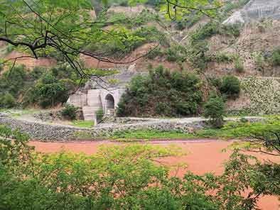 云南绿孔雀栖息地水电站被判停建 二审维持原判