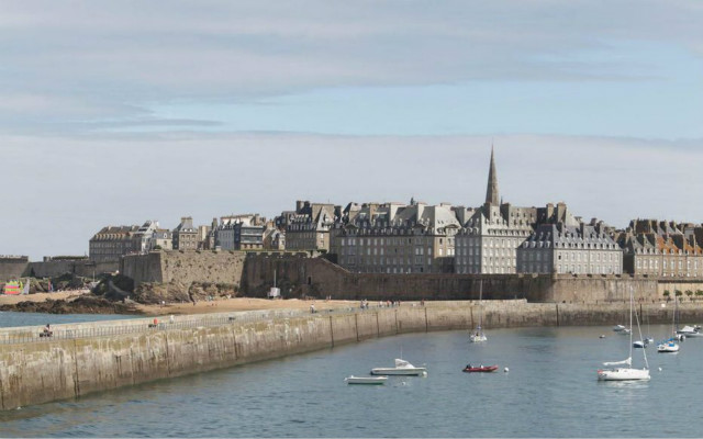 （图源：《巴黎人报》）