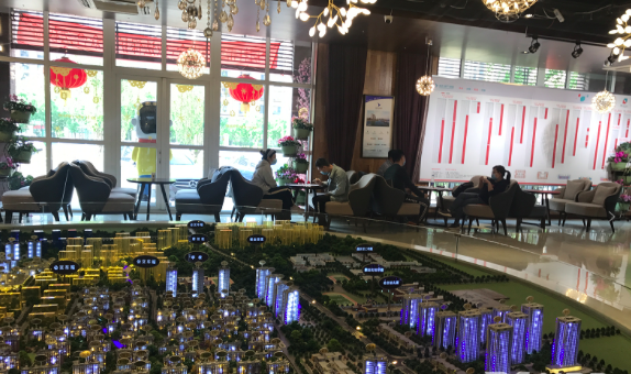 首尔甜城售楼中心 图片来源：镁编 摄