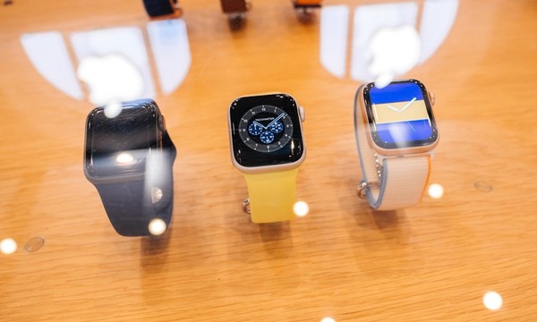 苹果正在研究装有电池的新Apple Watch表带