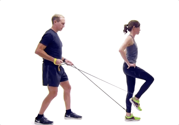 此动图来自跑步学院 pose tv 跑步速度提升训练