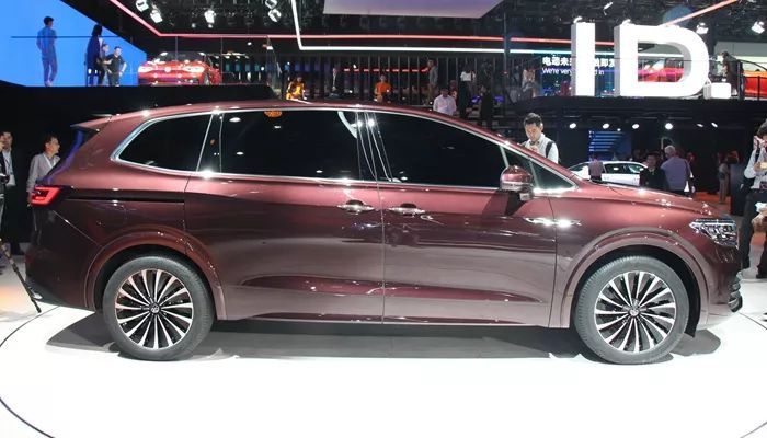 贵=好？LM加价的钱换这些高档MPV它不香吗？