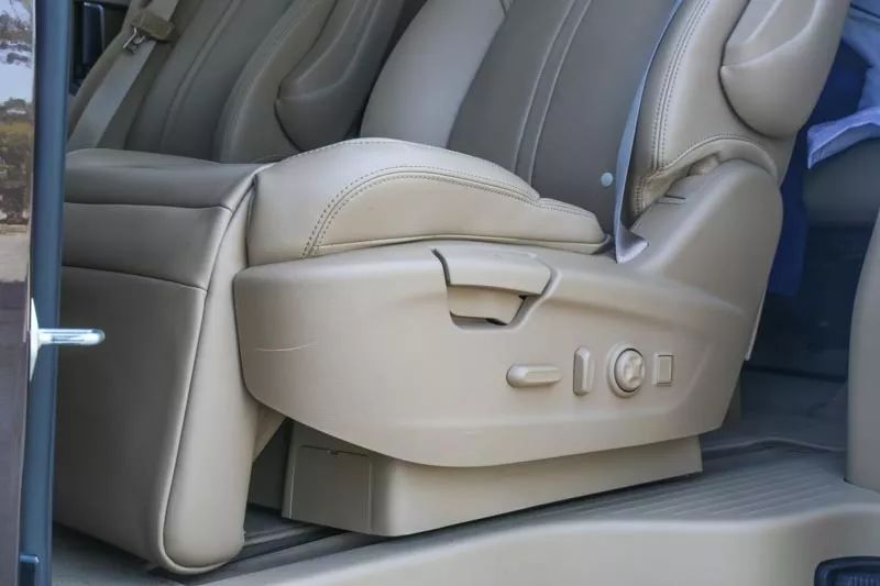 贵=好？LM加价的钱换这些高档MPV它不香吗？