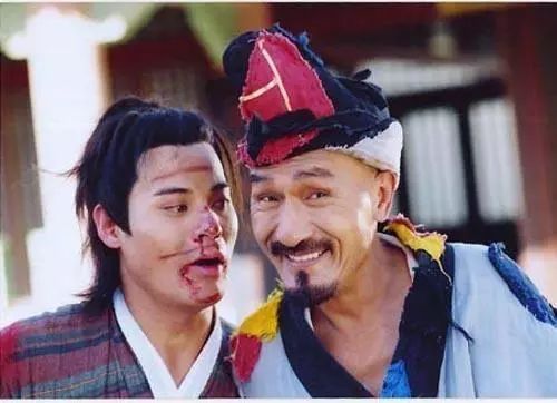 香港电影传奇"光头佬"曾被搭档吐槽易忘词 为商讨剧情彻夜未眠