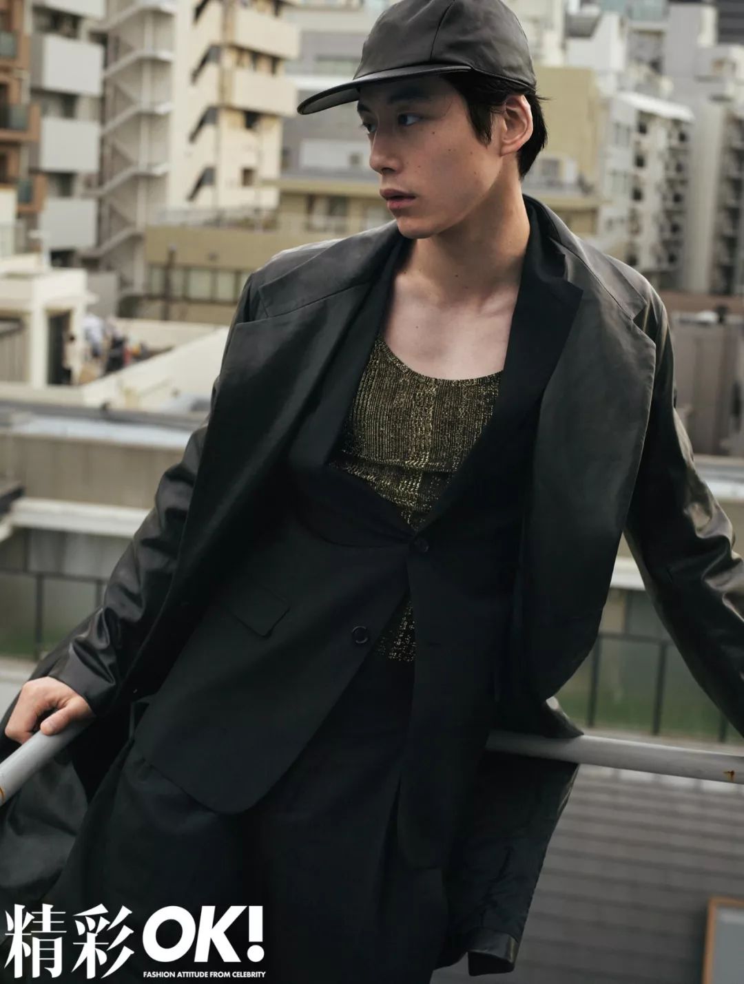 Ok 封面丨坂口健太郎今昔物语 模特 皮帽 绫濑遥 新浪新闻 Ok 封面丨坂口健太郎今昔物语 模特 皮帽 绫濑遥 新浪新闻