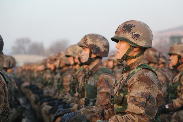 陆军第82集团军某旅:新年开训,掀起实战化练兵热潮