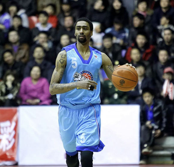 cba全明星:胡卫东首获mvp,王治郅三摘桂冠