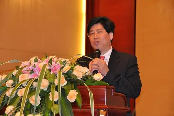 三位影后也奶不动的天喔21亿去向不明董事长被抓儿媳炫富秀2亿豪宅
