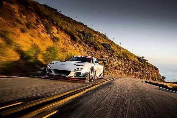 刹车失灵前四个预兆，发现了还不在意就是拿命开玩笑