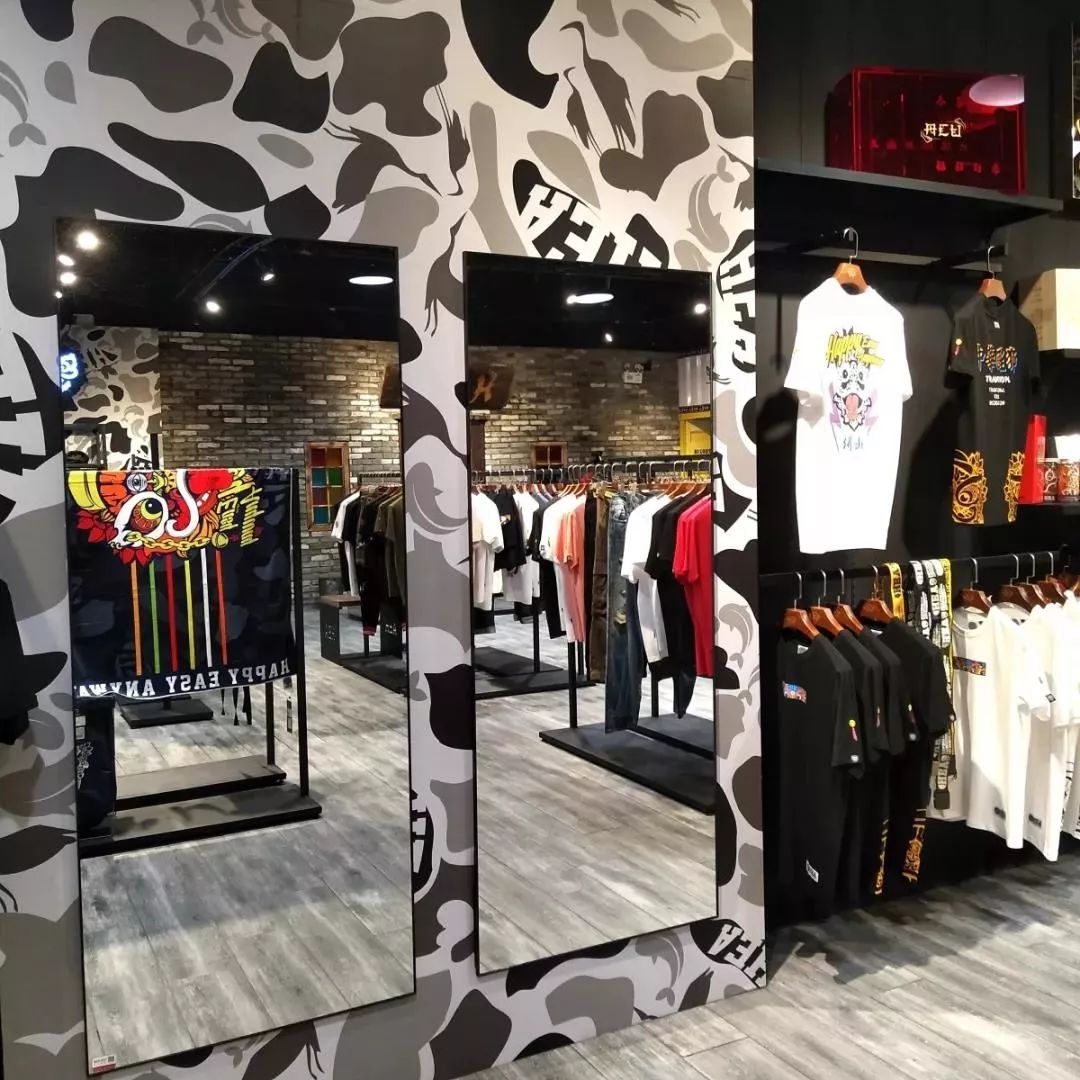 开一家潮牌店大概要多少钱【开潮牌店】