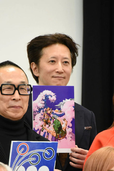 荒木飞吕彦为残奥会绘制官方海报神奈川冲浪裏上空