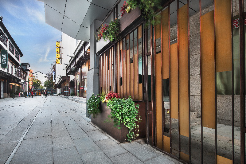 名士生活融入城市更新艺术装置活化老街生态南京大石坝街街道升级改造