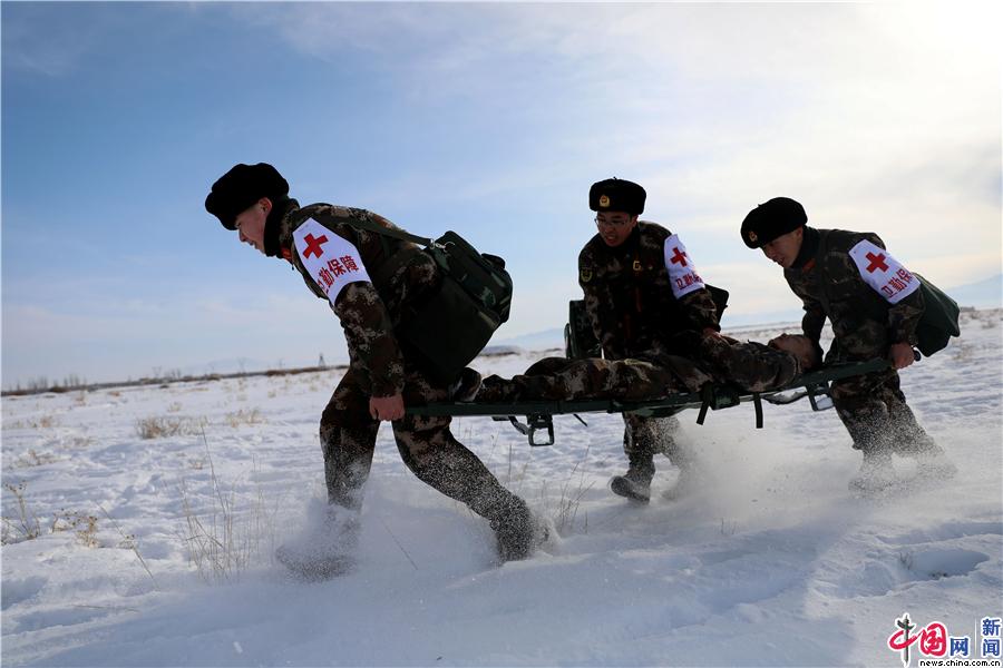 领航强军新时代 | 新疆武警爬冰卧雪斗严寒 着力提升反恐作战能力