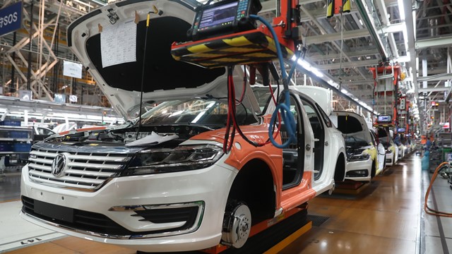 德国汽车本土产量创23年来新低,贸易摩擦和欧盟排放新规或是"罪魁祸首
