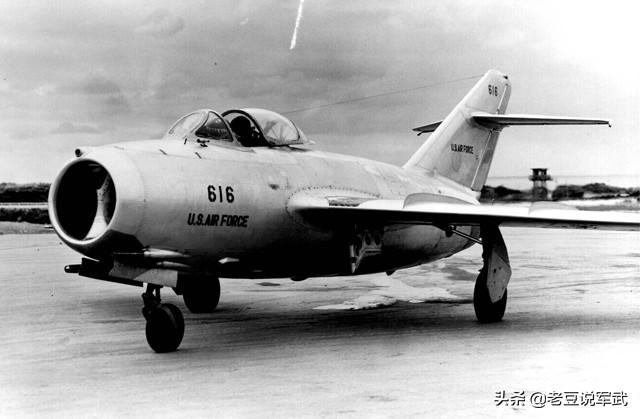 格鲁曼猫族战斗机全纪录六后掠翼的f9f美洲狮