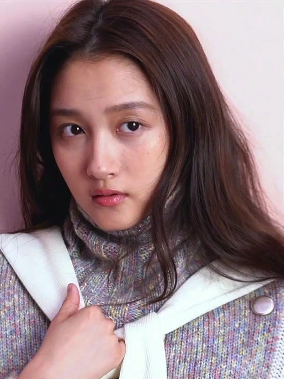 懂小姐 | 郑爽素颜上热搜,女明星的素颜究竟差别在哪?