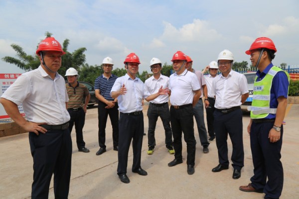 广西朱坚和到贺巴高速平南三桥调研指导工作图