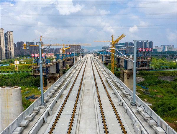 商合杭高铁宣城段首座牵引站成功送电