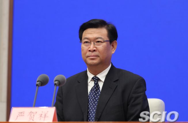 国家铁路局总工程师、新闻发言人严贺祥(徐想 摄)