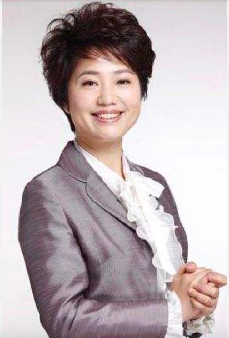 四位湖南卫视第一代女主持,挺怀念舒高主持的《音乐不断歌友会》