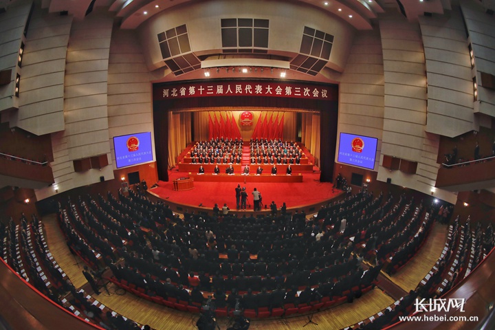 长城网1月9日讯(记者蔡洪坡)1月9日,河北省高级人民法院院长卫彦明向