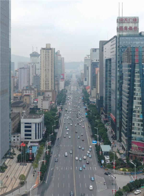 政协委员建议将五一大道东西延伸,打造成长沙升级版中轴线潇湘晨报