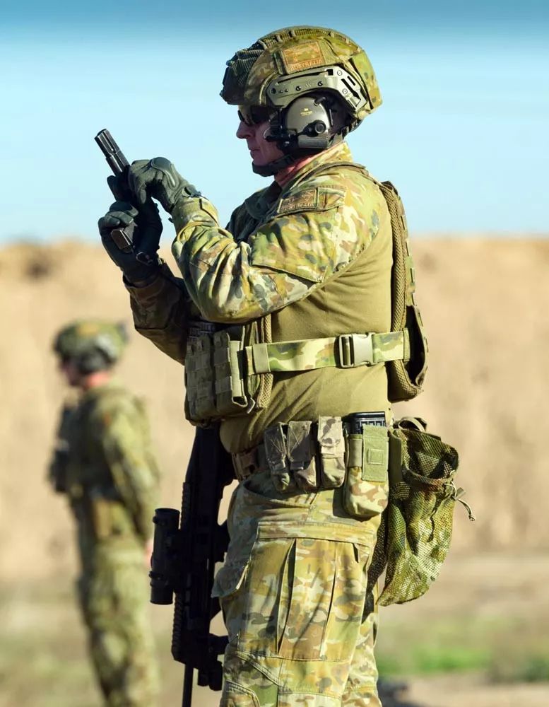 澳大利亚"塔吉10"特遣队战术训练 在伊拉克担任政府军教官