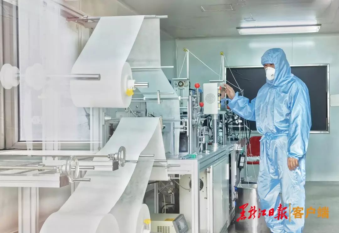 与生命赛跑与时间赛跑丨首批黑龙江产万只n95级口罩诞生记