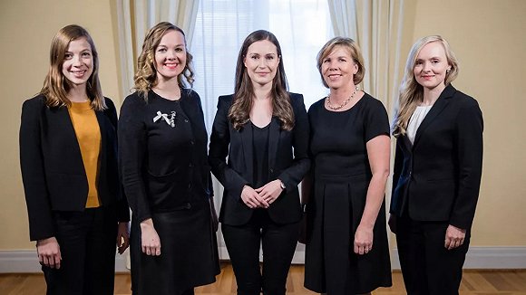 芬兰首相桑纳·马林(sanna marin)今年34岁,是世界上最年轻的总理.