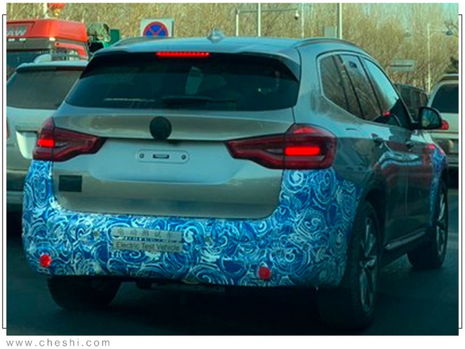 宝马大波新车来袭，改款5系领衔，看了这造型后你心动了吗