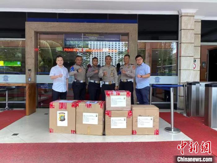 雅加达警方捐赠的物资。 杭州警方 供图