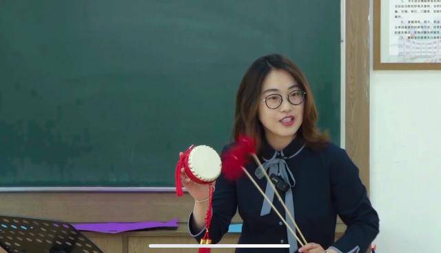 南京市琅琊路小学音乐组的老师们集体创作了一首《预防病毒七字歌