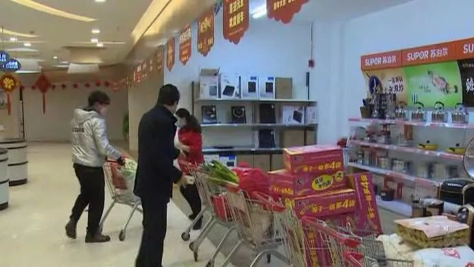 【疫情防控 甘南在行动】合作市民购物配送力量加强了