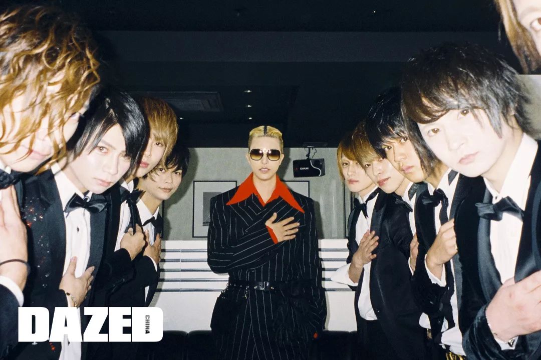 roland堕落街区的爱情失能救世主