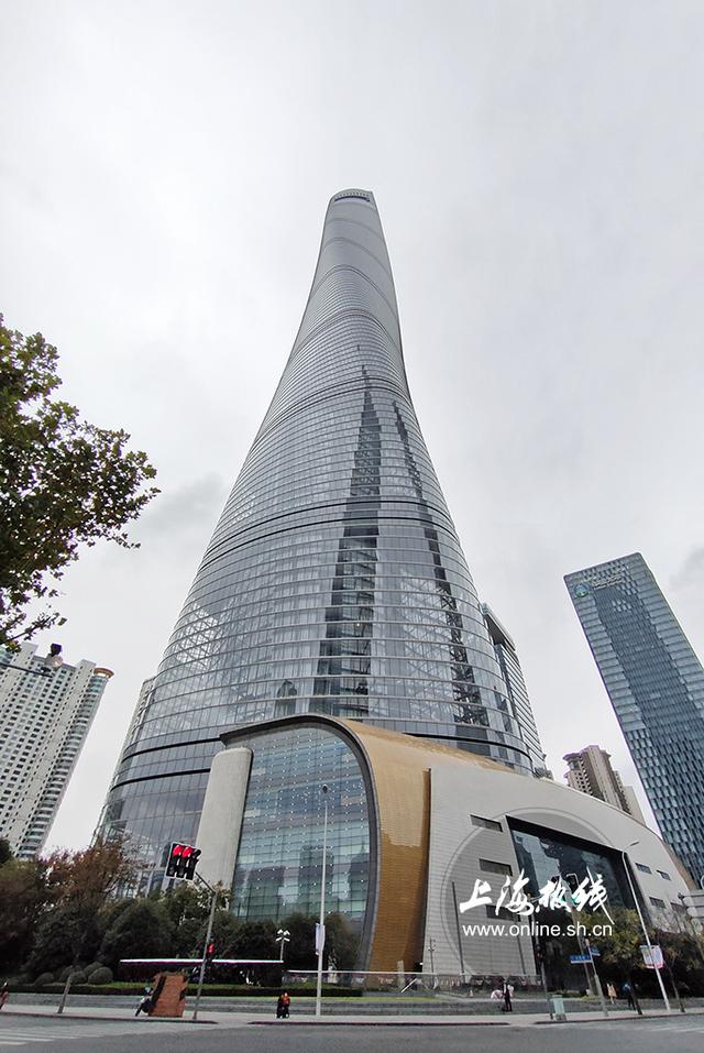 魔都100:高度与实力的完美体现 走进世界第二高楼上海中心 感受上海之