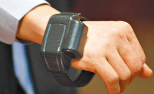 自主隔离一再有人玩失踪柯文哲撂下狠话用电子手铐