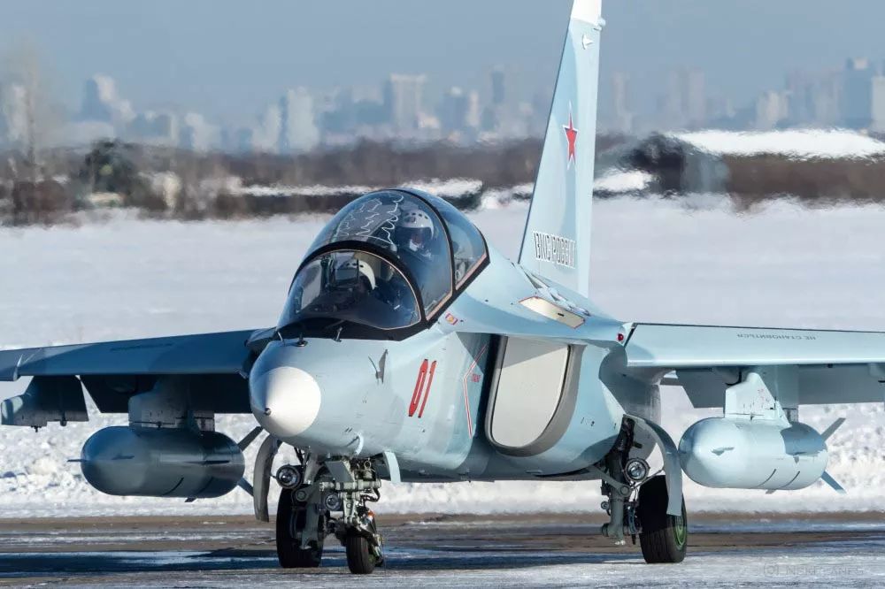 两架雅克-130战斗教练机交付俄军 2018年以来首次接收该型飞机