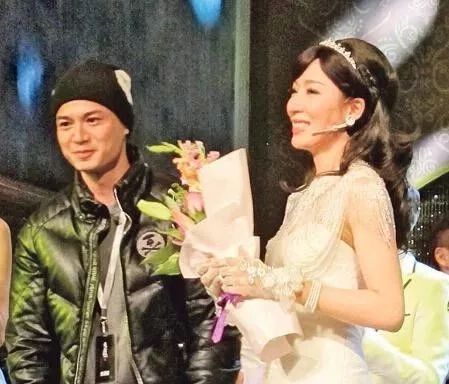 没想到家暴男也有春天|罗仲谦|杨怡|名媛望族_新浪新闻