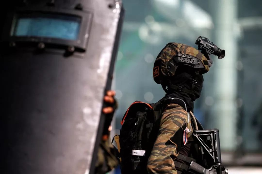 6名狙击手蹲一排盘点泰国枪击案中出现的狙击枪轻武专栏